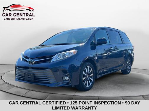 2018 Toyota Sienna XLE