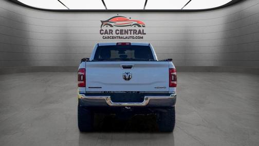 Bright White Clearcoat 2019 RAM 2500 Big Horn Crew Cab 4x4 6'4' Box