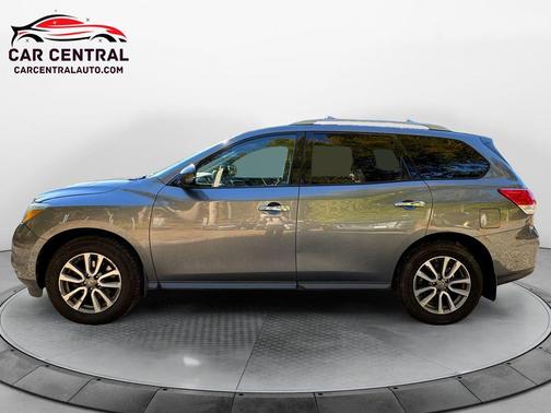 2015 Nissan Pathfinder S