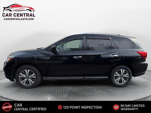 2019 Nissan Pathfinder SL