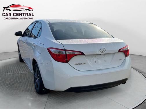 2016 Toyota Corolla LE Plus