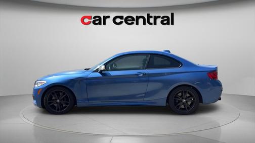 Estoril Blue Metallic 2016 BMW M2 Base
