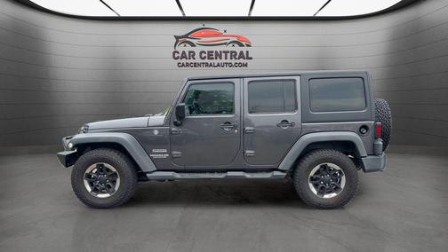 Granite Crystal Metallic Clearcoat 2017 Jeep Wrangler Unlimited Sport