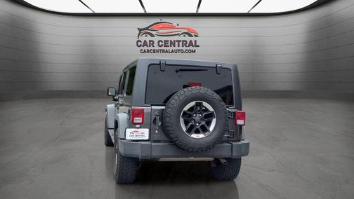 Granite Crystal Metallic Clearcoat 2017 Jeep Wrangler Unlimited Sport