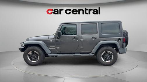 Granite Crystal Metallic Clearcoat 2017 Jeep Wrangler Unlimited Sport