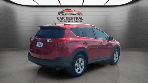 Barcelona Red Metallic 2014 Toyota RAV4 XLE