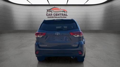 Shoreline Mist 2018 Toyota Highlander LE Plus