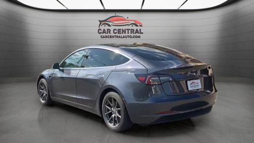 Gray 2018 Tesla Model 3 Long Range