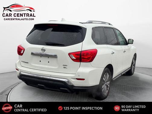 2019 Nissan Pathfinder SL