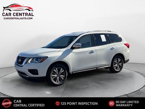 2019 Nissan Pathfinder SL