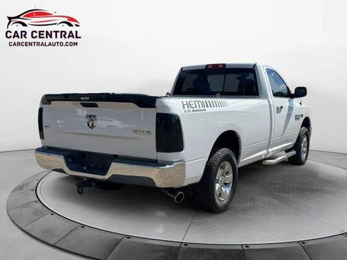 2018 RAM 1500 SLT