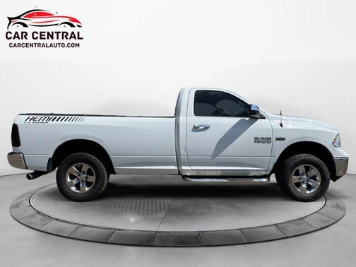 2018 RAM 1500 SLT
