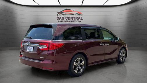 Deep Scarlet Pearl 2019 Honda Odyssey Touring