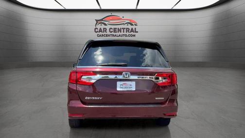 Deep Scarlet Pearl 2019 Honda Odyssey Touring
