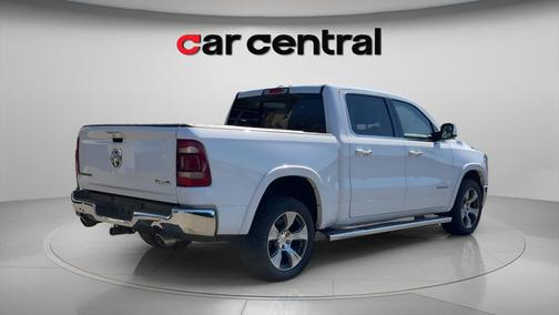 Bright White Clearcoat 2022 RAM 1500 Laramie