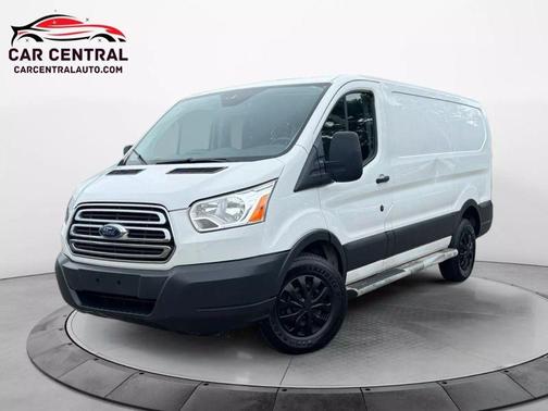 2018 Ford Transit-250 Base