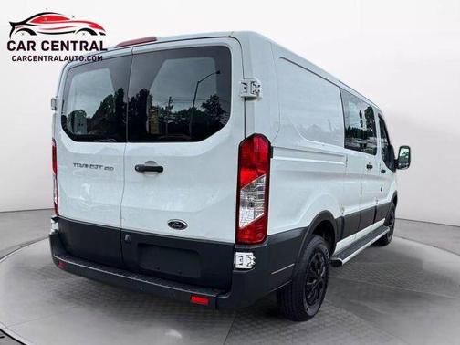 2018 Ford Transit-250 Base