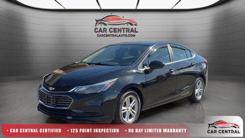 Mosaic Black Metallic 2017 Chevrolet Cruze LT