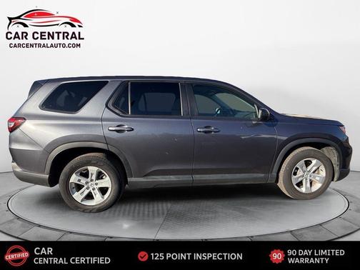 2023 Honda Pilot AWD LX