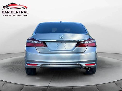 2017 Honda Accord EX-L w/Navigation & Honda Sensing