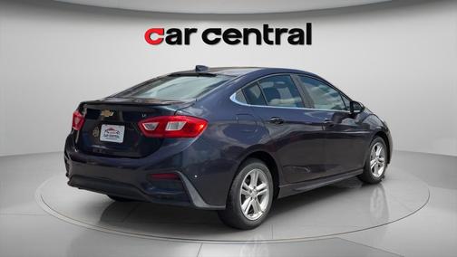 Blue Ray Metallic 2016 Chevrolet Cruze LT Manual