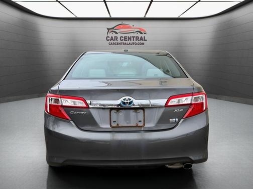 2014 Toyota Camry Hybrid XLE