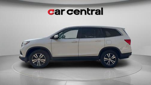 White Diamond Pearl 2017 Honda Pilot EX