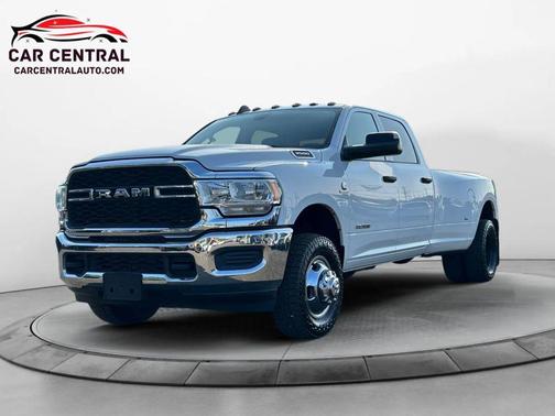 2020 RAM 3500 Tradesman Crew Cab 4x4 8' Box