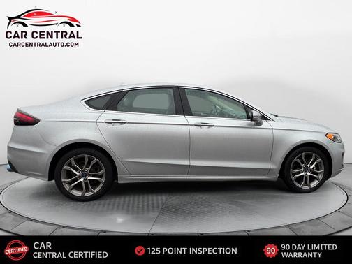2019 Ford Fusion SEL