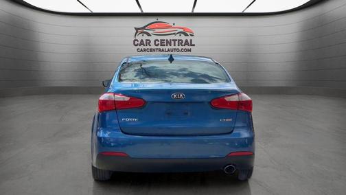 Abyss Blue 2015 Kia Forte EX