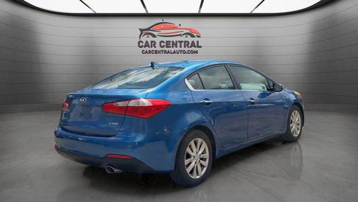 Abyss Blue 2015 Kia Forte EX