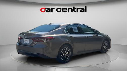 Predawn Gray Mica 2021 Toyota Camry Hybrid XLE