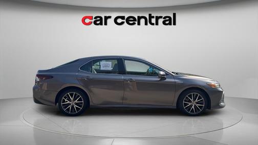 Predawn Gray Mica 2021 Toyota Camry Hybrid XLE