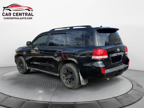 2010 Toyota Land Cruiser Base