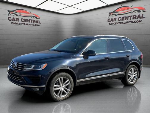 2015 Volkswagen Touareg V6 Lux
