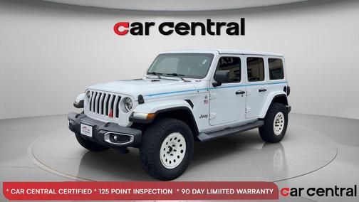 Bright White Clearcoat 2018 Jeep Wrangler Unlimited Sahara