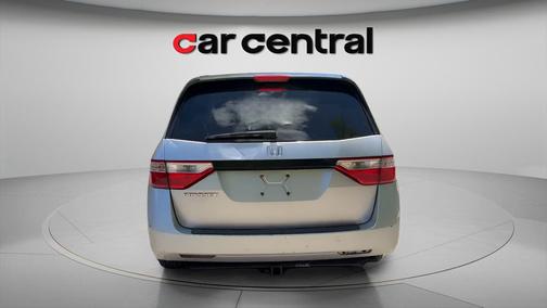 Alabaster Silver Metallic 2012 Honda Odyssey EX