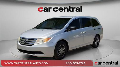 Alabaster Silver Metallic 2012 Honda Odyssey EX
