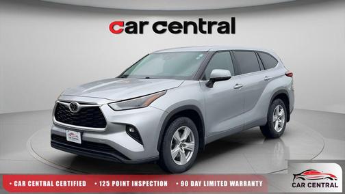 Celestial Silver Metallic 2023 Toyota Highlander LE