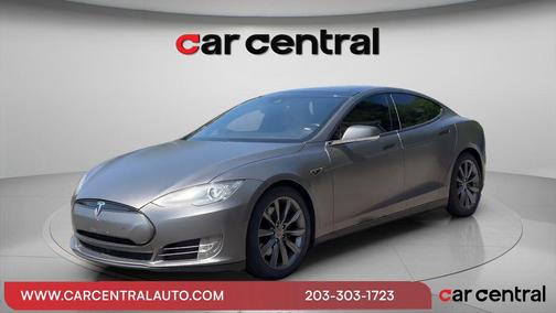 Gray 2015 Tesla Model S 85D