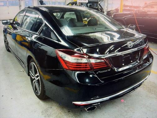 2017 Honda Accord Sport SE