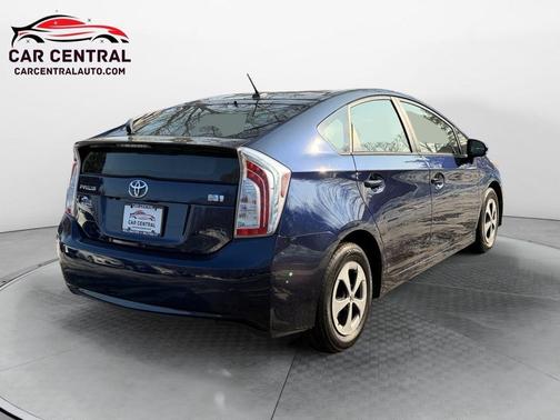 2015 Toyota Prius One