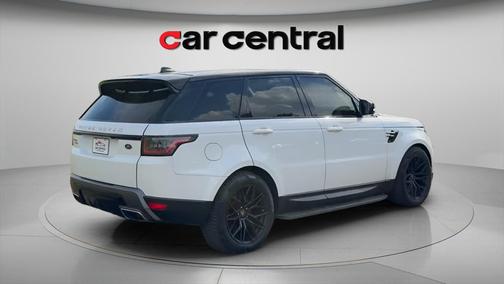 White 2019 Land Rover Range Rover Sport SE