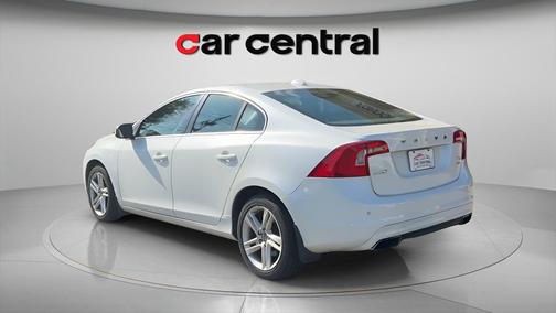 Crystal White Pearl 2015 Volvo S60 T5 Premier