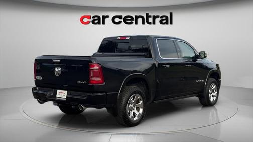 Diamond Black Crystal Pearlcoat 2020 RAM 1500 Longhorn
