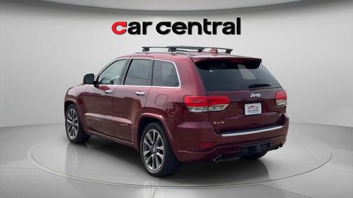 Velvet Red Pearlcoat 2017 Jeep Grand Cherokee Overland