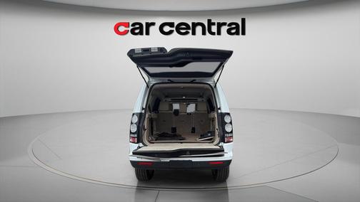 White 2016 Land Rover LR4 Base
