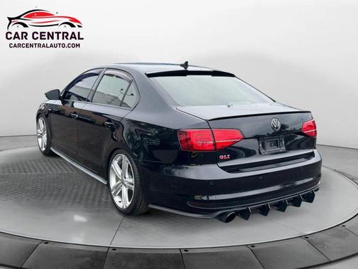 2017 Volkswagen Jetta GLI
