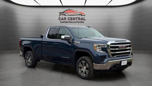Pacific Blue Metallic 2019 GMC Sierra 1500 SLE