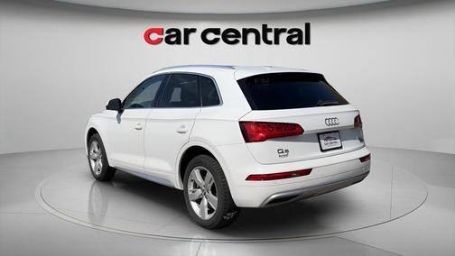 Ibis White 2018 Audi Q5 2.0T Tech Premium